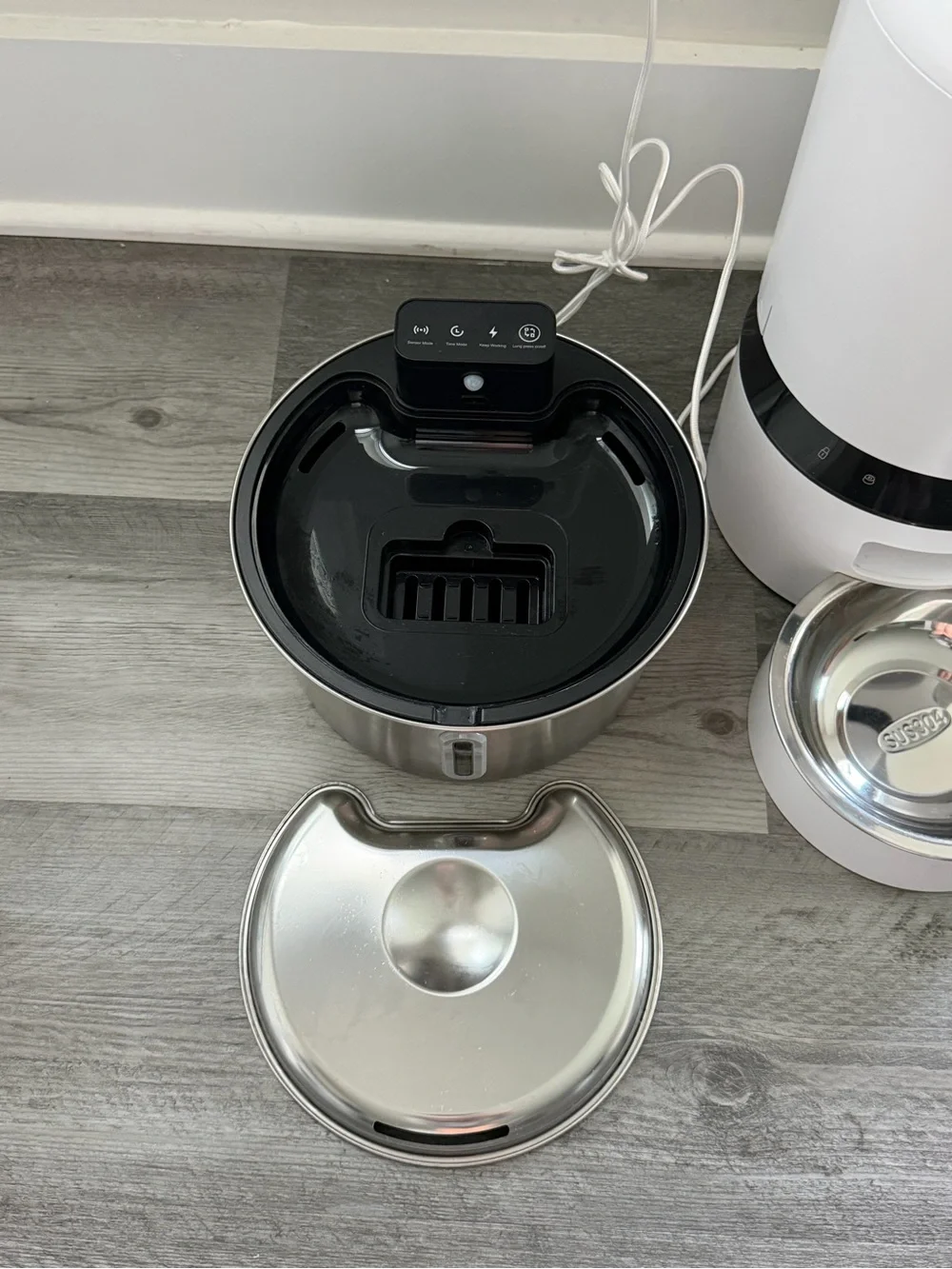 Petlibro Granary Smart Feeder and Stainless Steel Automatic Water Bowl